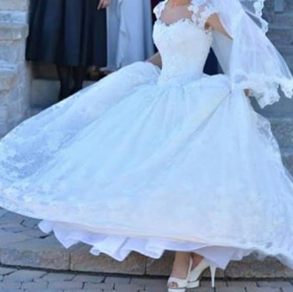 COPY - Wedding Dress Anne Jean-Michel Haute Coture - Picture 3 of 11